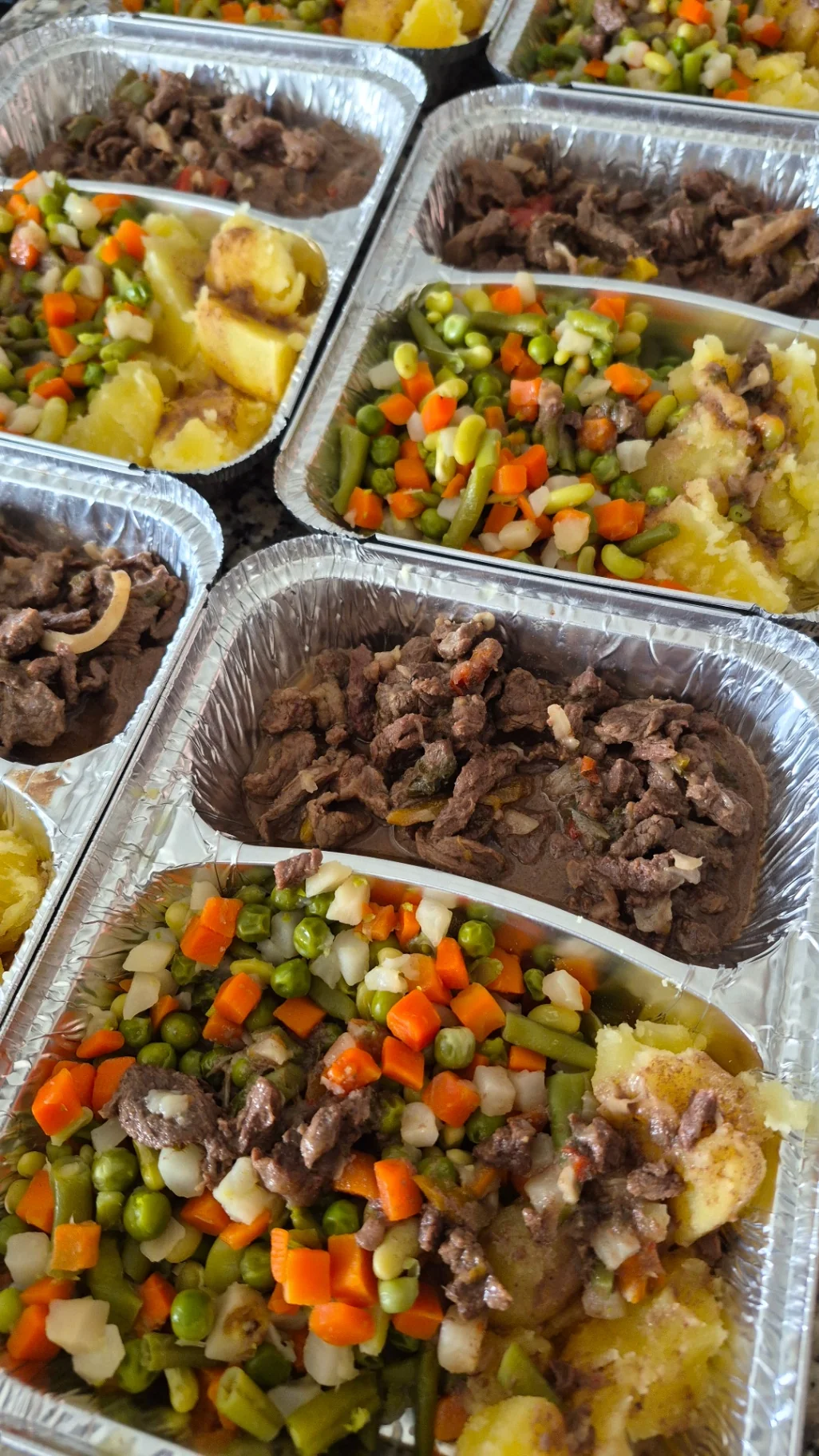 Émincé de bœuf, jardinière de légumes et pommes de terre