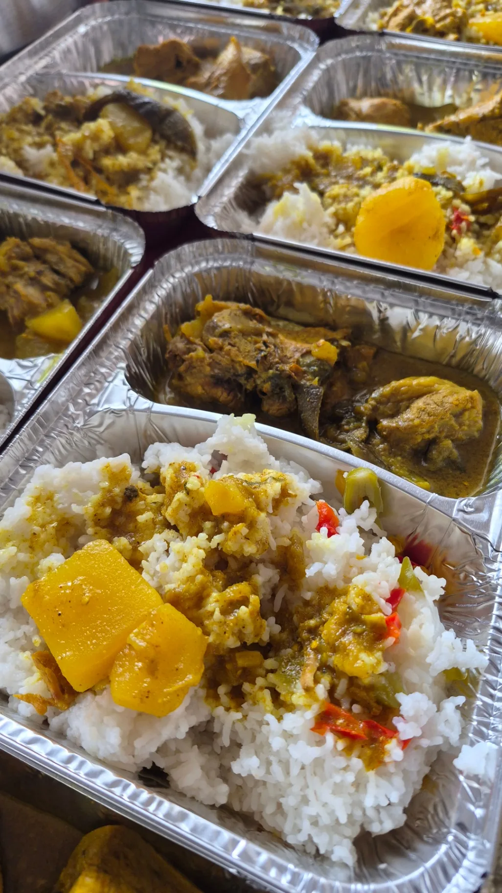 Colombo de poulet et riz créole