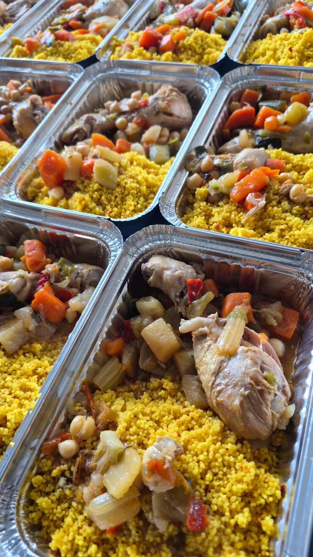 Couscous poulet et légumes, pois chiches